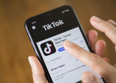 "TikTok"la bağlı yeni qərar - Sadəcə 40 dəqiqə istifadə ediləcək