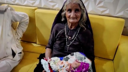 70 yaşında ilk dəfə ana oldu
