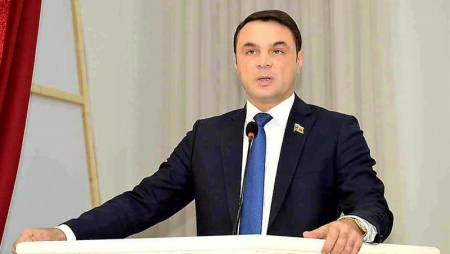 Polisi döyən sabiq deputatın məhkəməsinin vaxtı açıqlandı