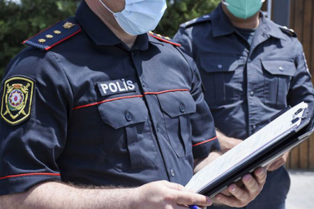 Bakıda insident: Vətəndaş polisi vurdu