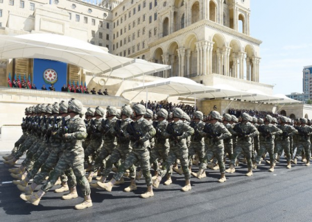 Hərbçilərin sığortası ilə bağlı layihə I oxunuşda qəbul edildi