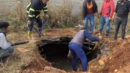 Kəndin altından gələn səs sakinləri qorxuya saldı: Torpağı qazanda gördülər ki... - FOTOLAR