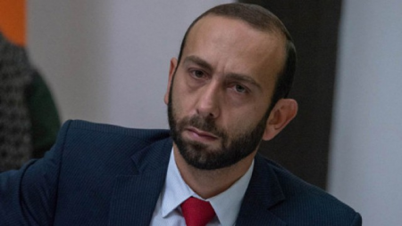 Mirzoyan Fransaya səfər edəcək