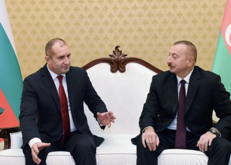 Rumen Radev İlham Əliyevə zəng etdi