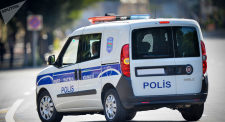 Polis əməkdaşı QƏZAYA DÜŞDÜ