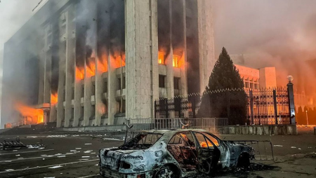 Qazaxıstanda son vəziyyət: Çox sayda ölü və yaralı var