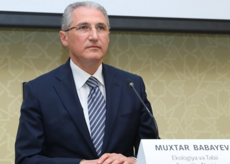 Muxtar Babayev iki şöbəni BİRLƏŞDİRDİ