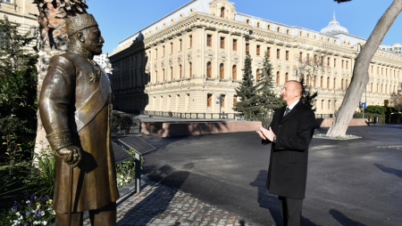 Hacı Zeynalabdin Tağıyevin Bakıda ucaldılan abidəsinin açılışı oldu (FOTO/YENİLƏNİB)