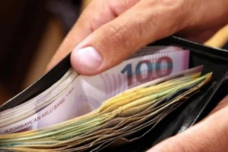Bu şəxslərin maaşı artımla ödənildi