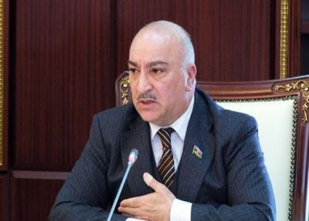 "Qulağımız eşitməyən sözləri, gözlərimiz sosial şəbəkədən oxuyur" - Deputat