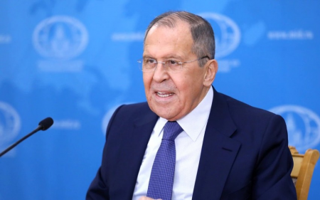 Sergey Lavrov Rusiya diplomatlarını Ukraynanı tərk etməyi məsləhət görüb