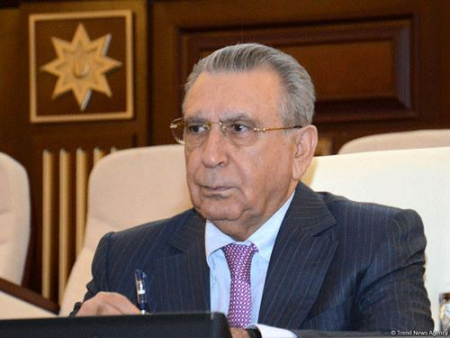 Deputat Ramiz Mehdiyevin YAP-dan uzaqlaşdırılmasını istədi