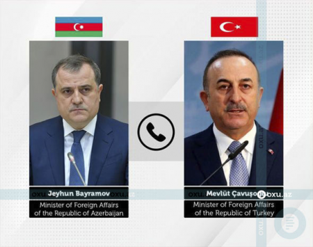Bayramov Çavuşoğlunu Azərbaycana dəvət etdi