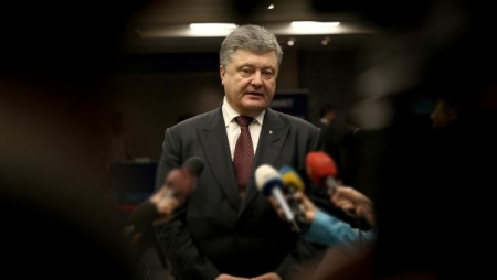 "Putin bu günün Hitleridir" - Poroşenko