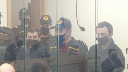 Prokuror terrorçuluqda təqsirləndirilən ermənilərə cəza istədi