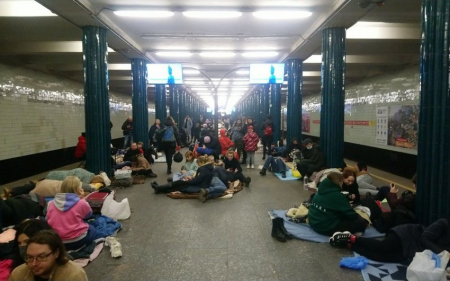 Ukraynada insanların sığındığı metronu partlatmaq istəyən diversant saxlanılıb
