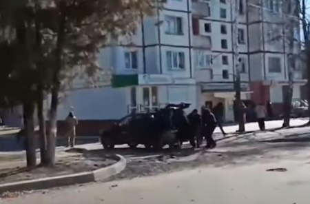 Ruslar çörək növbəsi gözləyənləri güllələdi, 10 nəfər öldü - VİDEO