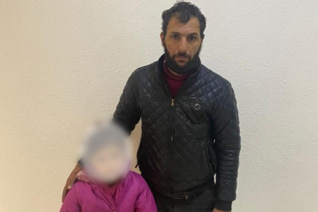 Bacısı qızını dilənçiliyə məcbur edən şəxs saxlanıldı