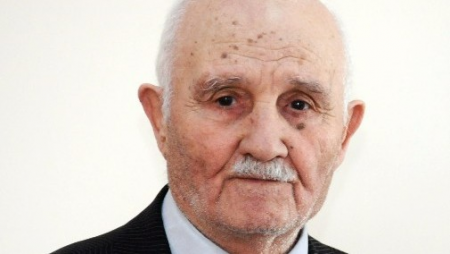 Tanınmış alim vəfat ETDİ