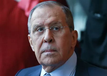 "Qərb öz problemlərini digər ölkələrin zərərinə həll edir" - Lavrov