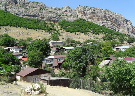 Daşaltı kəndində turizm kompleksləri tikiləcək