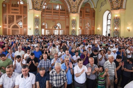 Azərbaycanda bayram namazının vaxtı açıqlandı