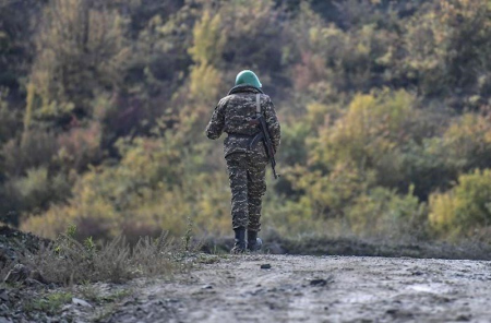 “Sərhədi keçən erməni əsgər Ermənistana təhvil veriləcək”