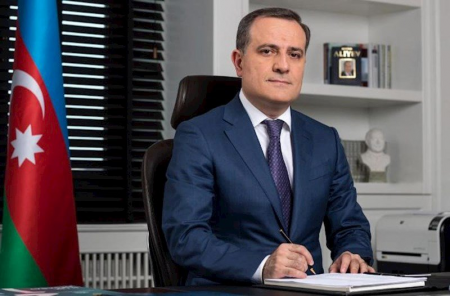 “Kiyevə 15 milyon avro humanitar yardım göstərmişik”