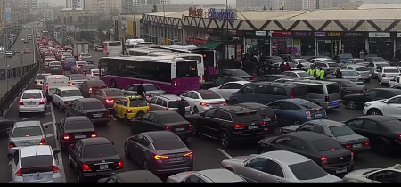 Bakıda sıxlıq müşahidə edilən yollar açıqlanıb