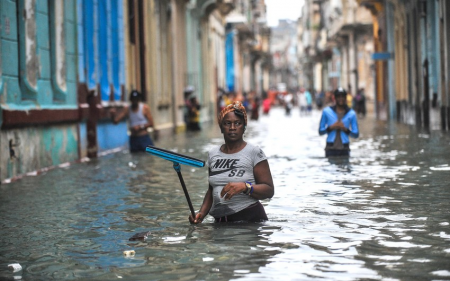 Kubada güclü yağış üç nəfərin ölümünə səbəb olub Ətraflı