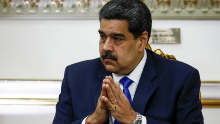 Maduro Şəhidlər xiyabanını ziyarət etdi