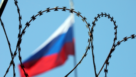 Aİ Rusiyaya qarşı sanksiyaları daha bir il uzadıb