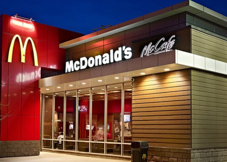 Qazaxıstanda bütün "McDonald's" restoranları bağlandı