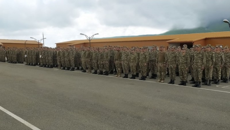 Ehtiyatda olan bir qrup hərbçi təlim toplanışına çağırıldı - FOTO