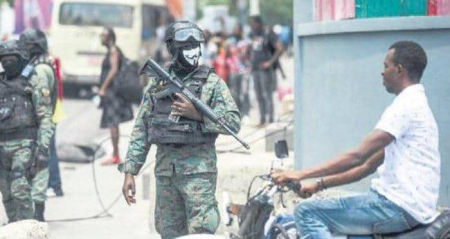 Haitidə dəstələr arasında münaqişə: 50 ÖLÜ, 50 YARALI