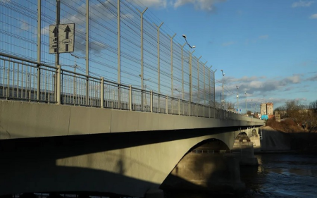 Estoniya Rusiya vətəndaşları üçün sərhədlərini bağlayır