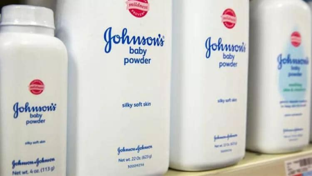 "Johnson & Johnson" mübahisəli uşaq pudrasının satışını dayandıracaq