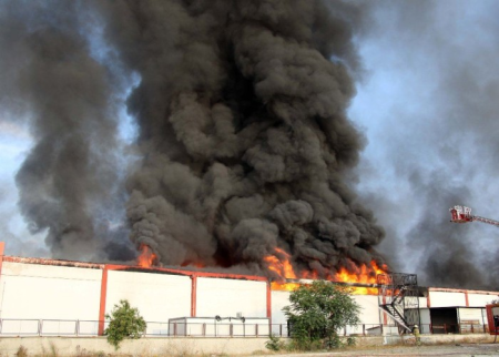 Türkiyədə fabrik partladı - Ölən və yaralananlar var