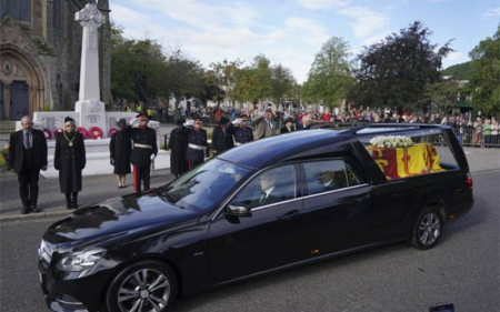 Kraliçanın cənazəsi sabah Londona gətiriləcək