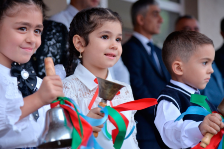 Məktəblərdə “Bilik Günü” təntənəli şəkildə qeyd edilməyəcək