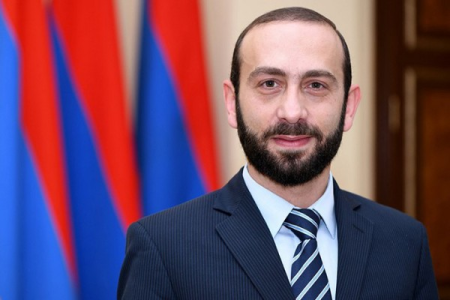 Mirzoyan Nyu-Yorka getdi