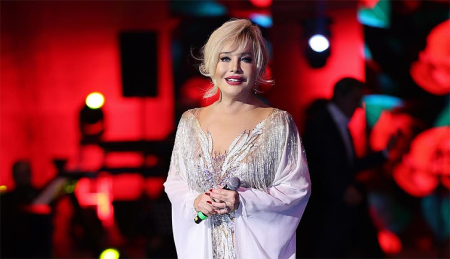 Emel Sayından estetik etiraf