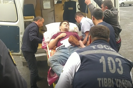 Oğuz sakini meşədə kəsdiyi ağacın altında qalıb