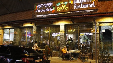 Batumidə restorana silahlı hücum oldu