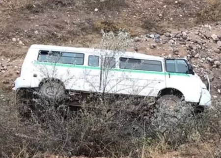 Türkiyədə tələbə avtobusu qəzaya uğradı - 16 yaralı