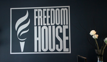 Freedom House”dan absurd hesabat: Kremlin vassalı Ermənistan “azad ölkələr” qrupunda