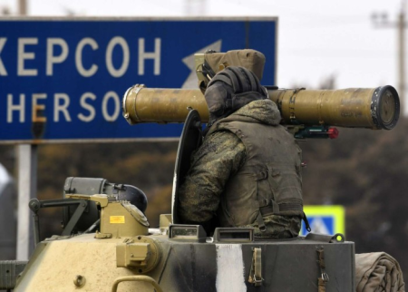 Ukrayna Xersonda komendant saatı tətbiq etdi