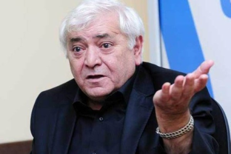 "Teatr direktorları özlərinə bir respublika yaradıb" - Aqil Abbas