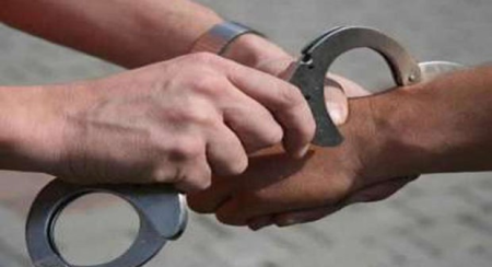 Polis Lökbatanda dələduzluq edən şəxsi tutdu