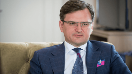 "Ukrayna səfirliklərinə anonim təhdidlər gəlir" - Kuleba
